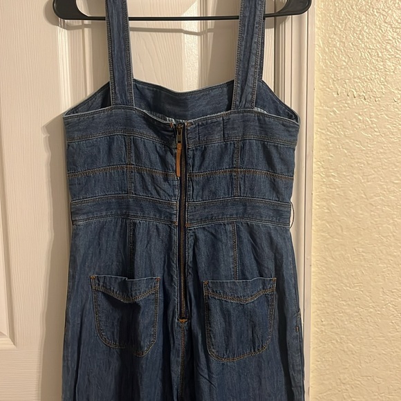 Anthropologie denim jumpsuit - Picture 8 of 13